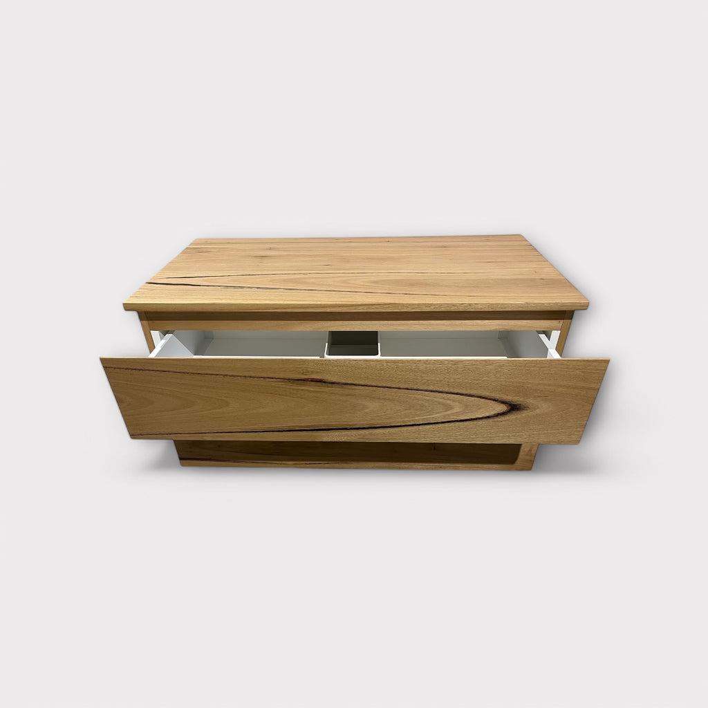 Orana Vanity