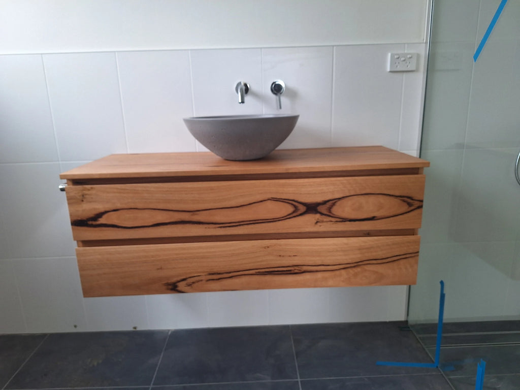 Orana Vanity