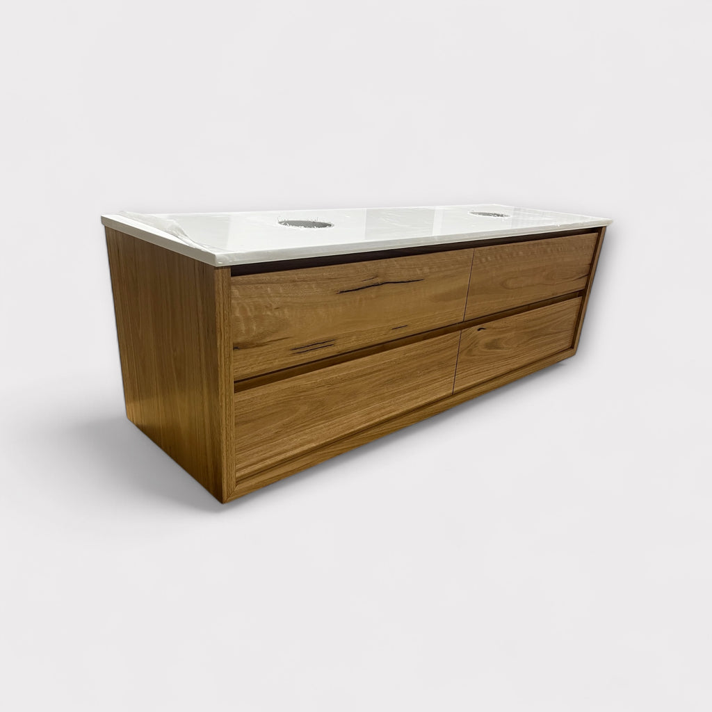 Kulai Vanity