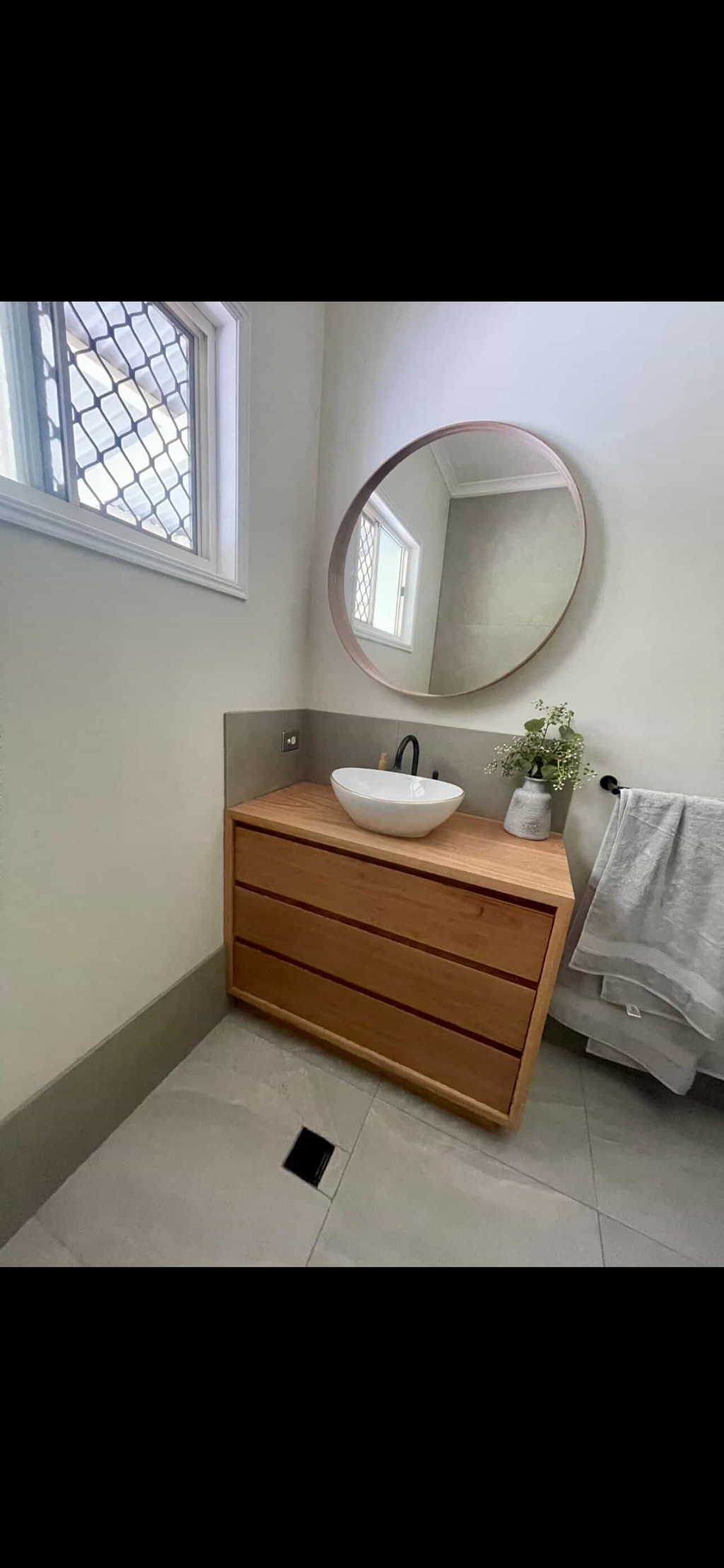 Kulai Freestanding Vanity