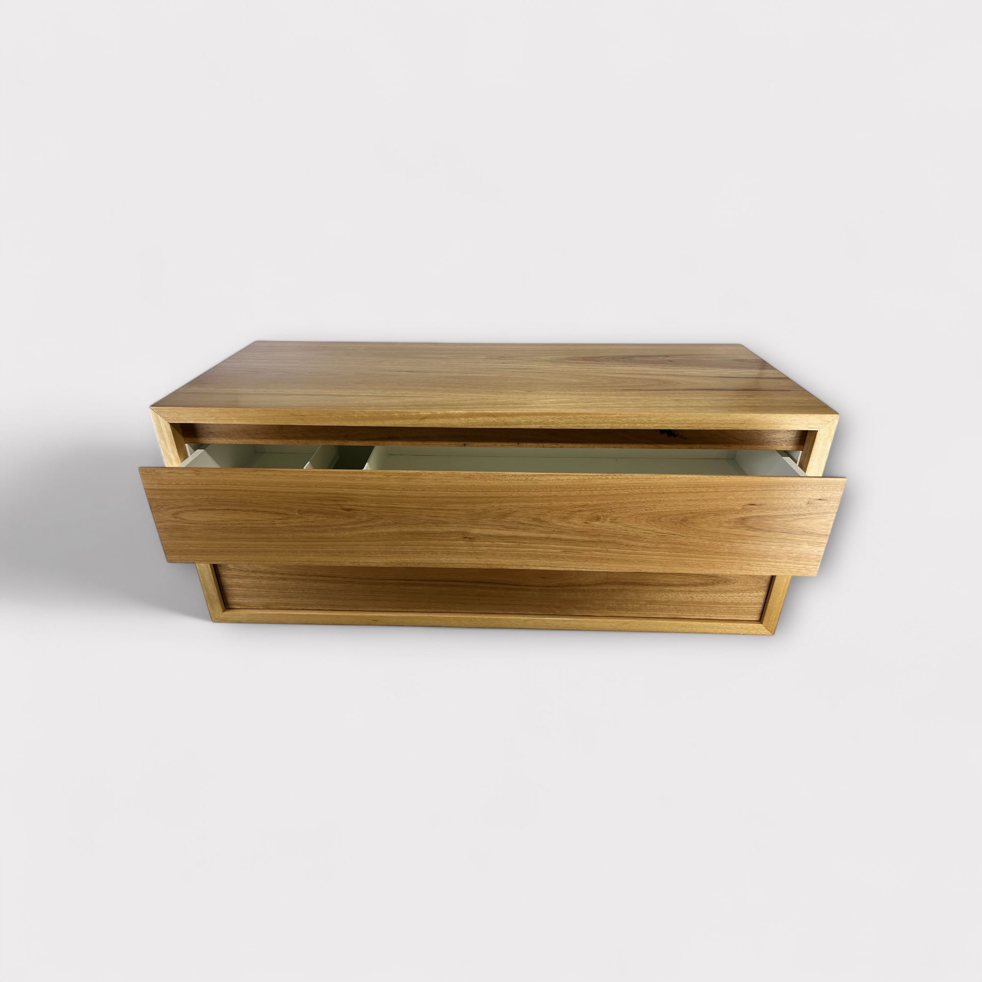 Kulai Vanity