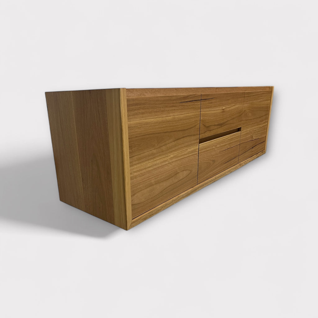 Dianella Vanity