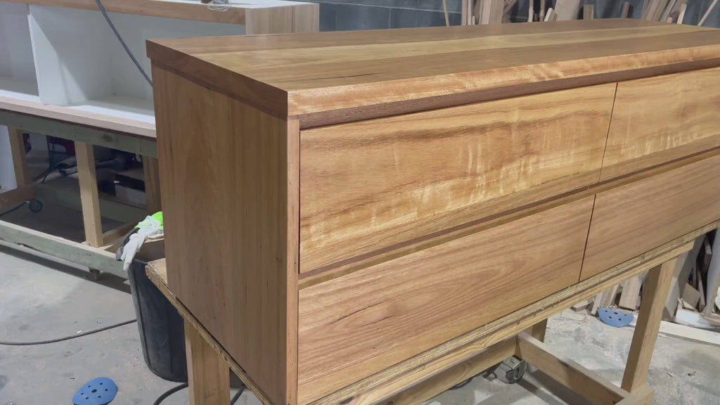 Amaroo Vanity