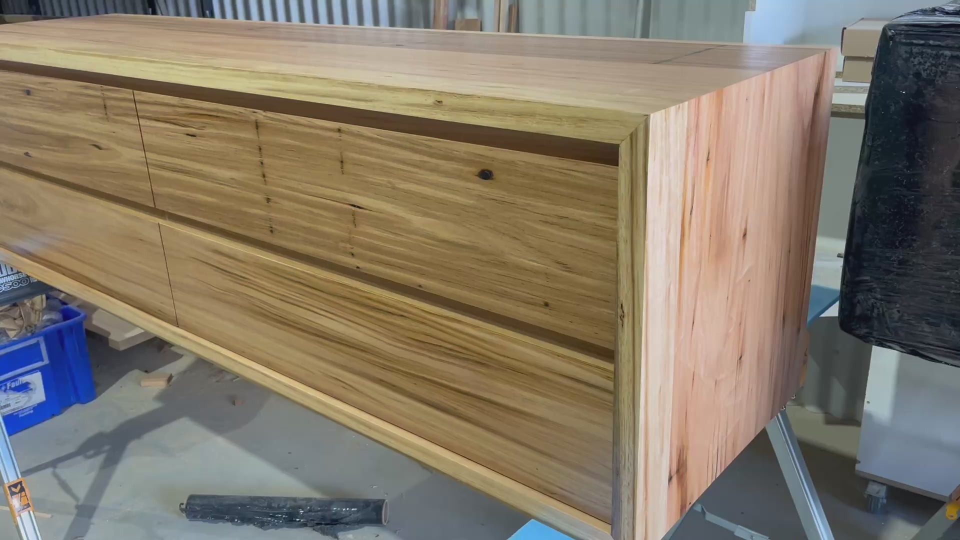 Kulai Vanity