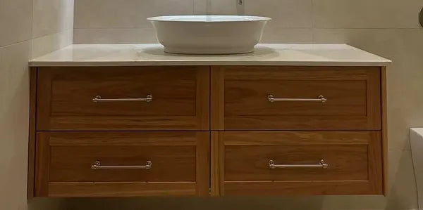 Jacana Vanity